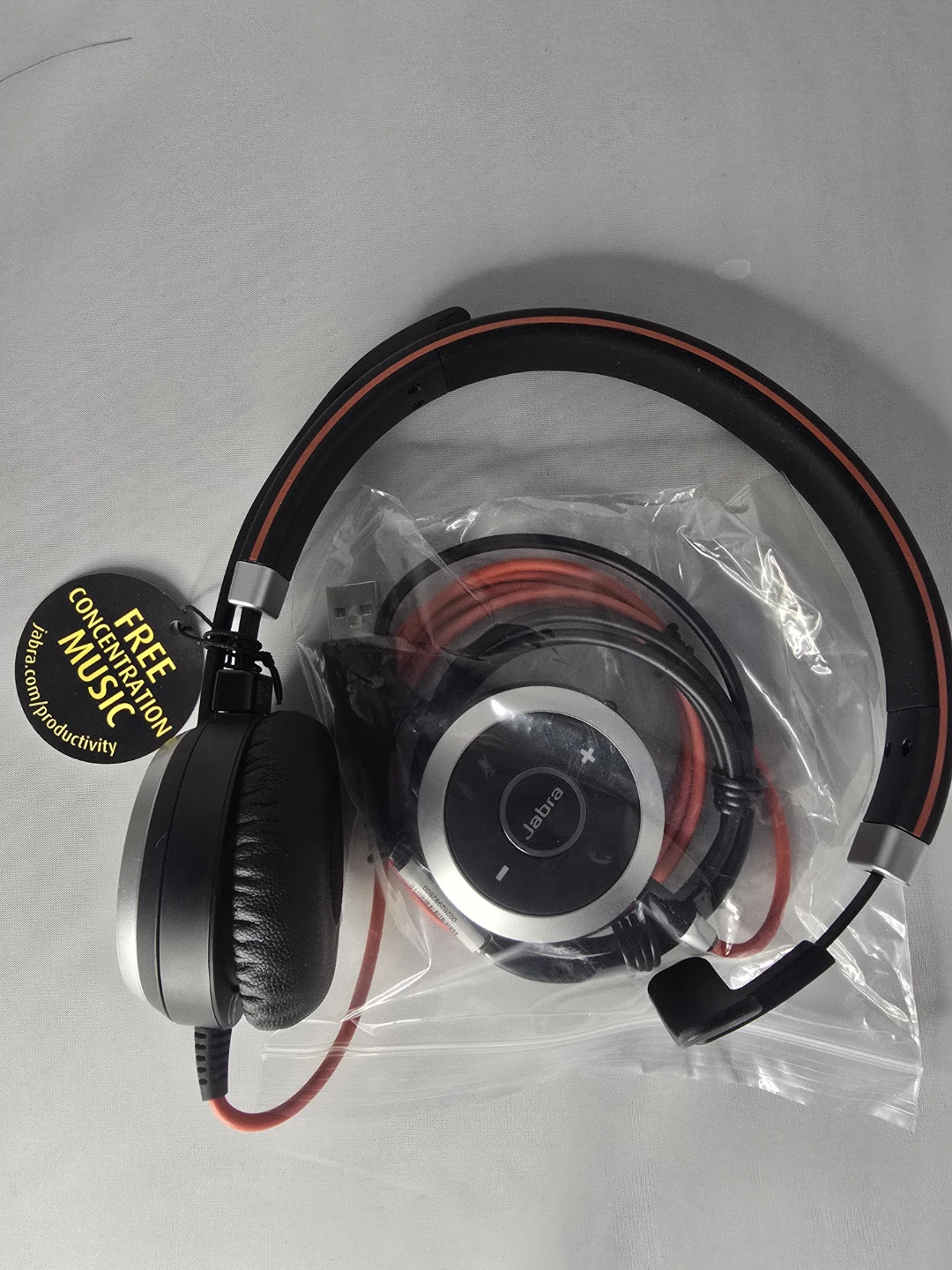 NEW!Jabra: Evolve 40 Mono USB/3.5mm Wired Corded Headset - photo 4