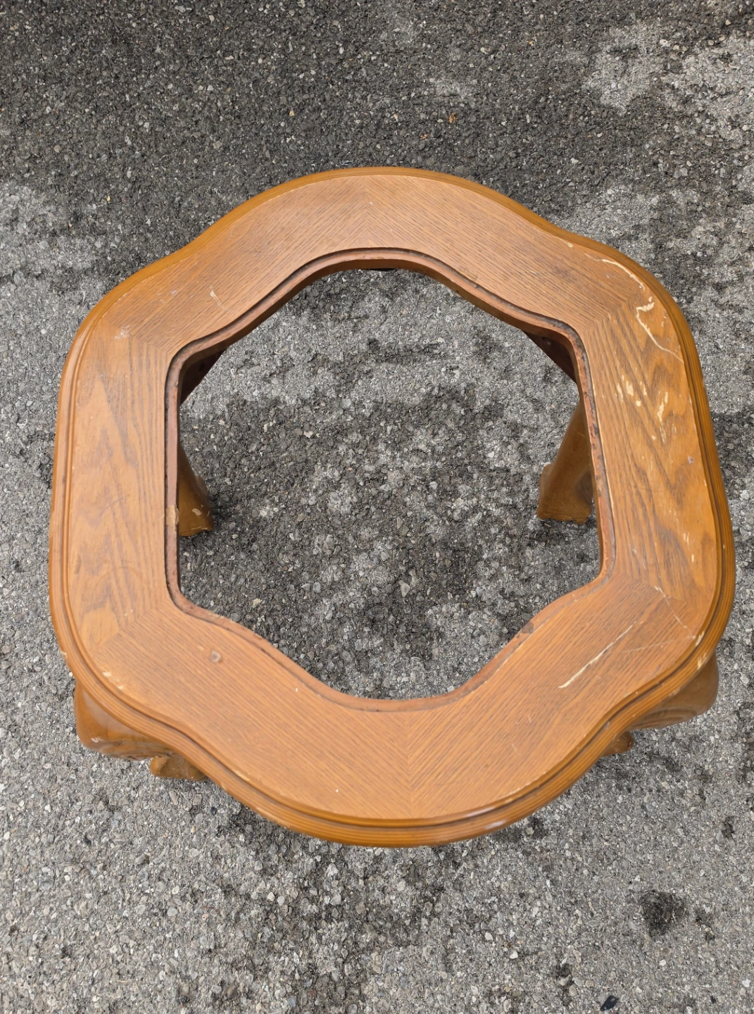 Vintage Oak Side Table with Carved Legs - photo 4