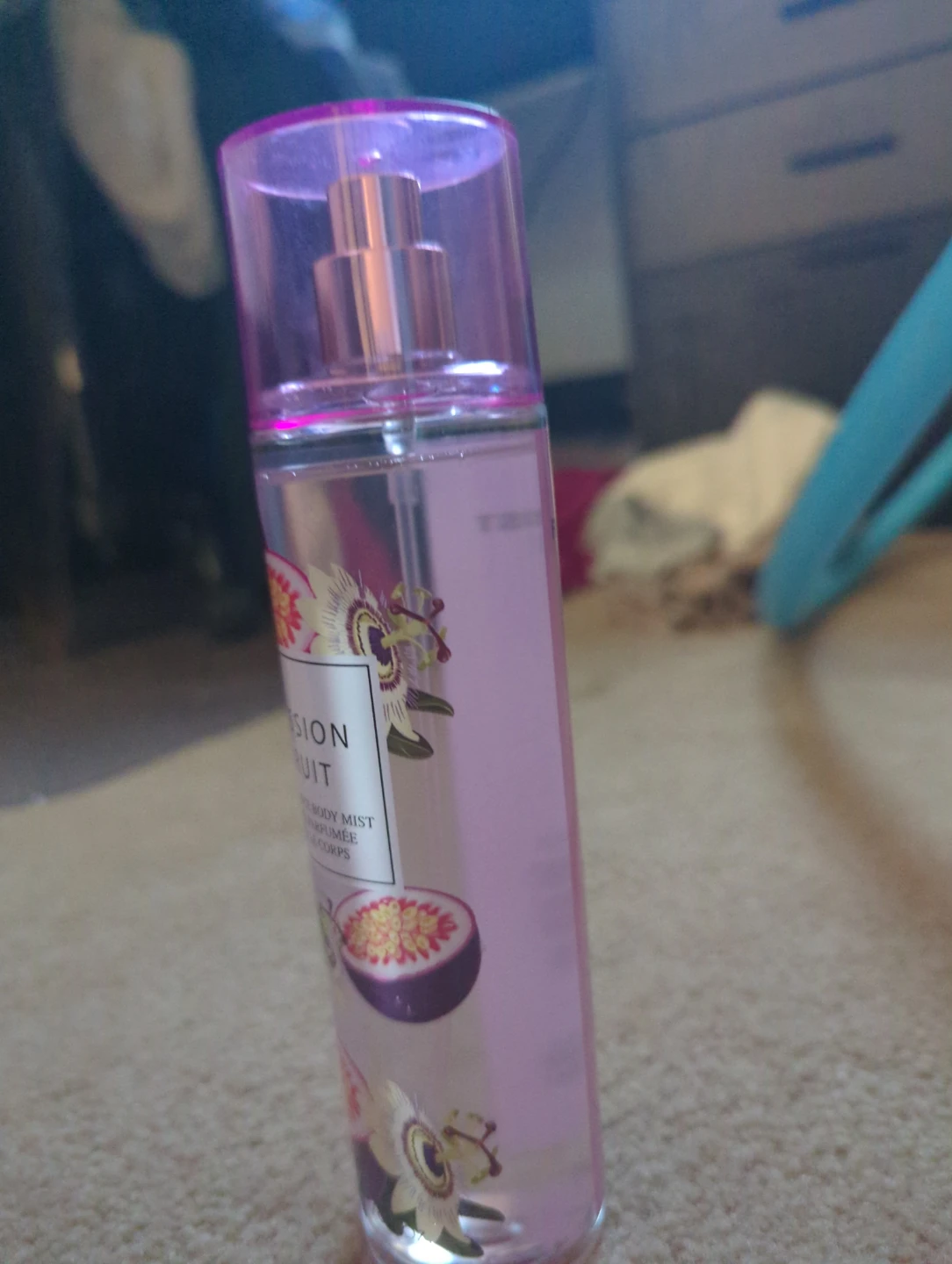 Victoria's Secret Passion Fruit Fragrance Mist - photo 2