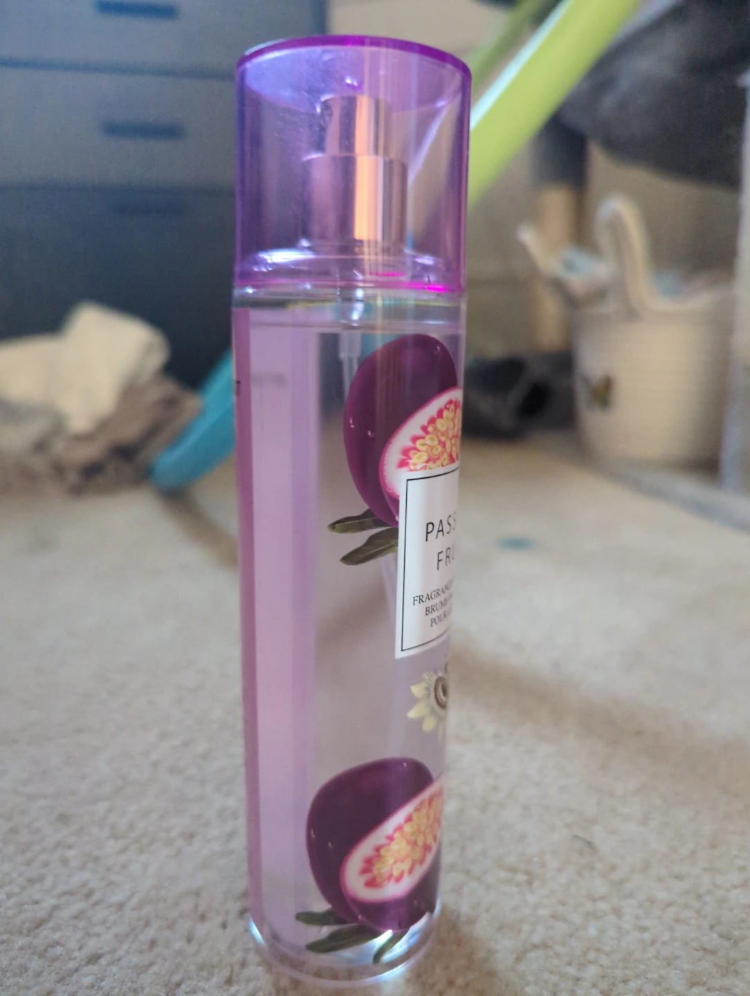 Victoria's Secret Passion Fruit Fragrance Mist - photo 4