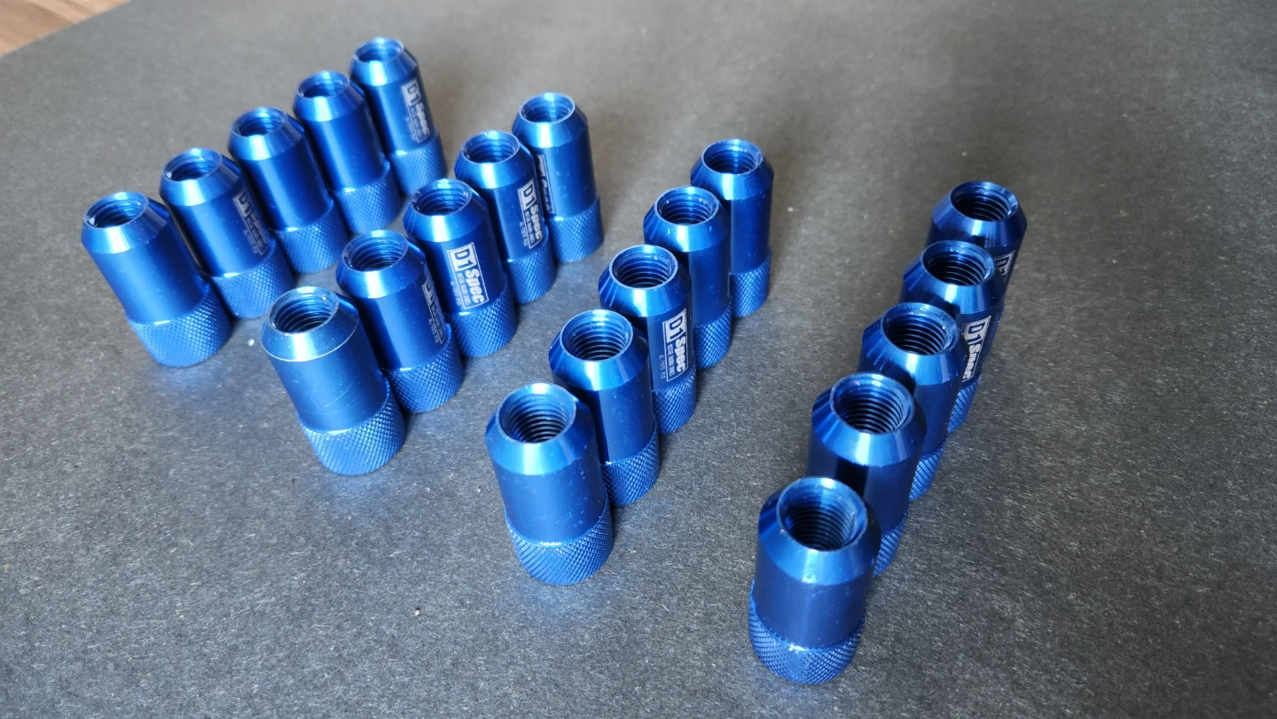 Brand new D1 Spec racing lug nuts, M12x1.5 - photo 2