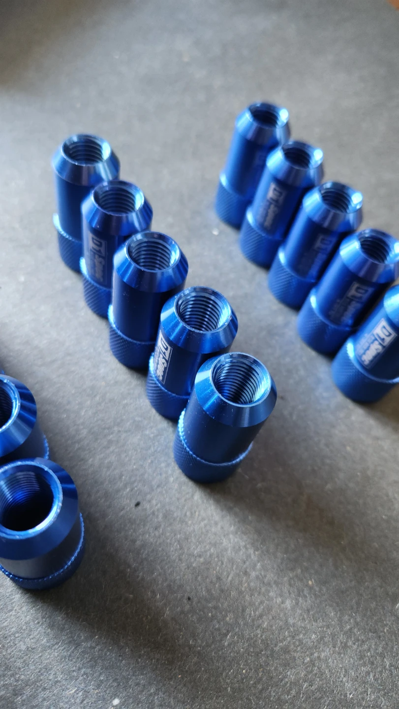 Brand new D1 Spec racing lug nuts, M12x1.5 - photo 3