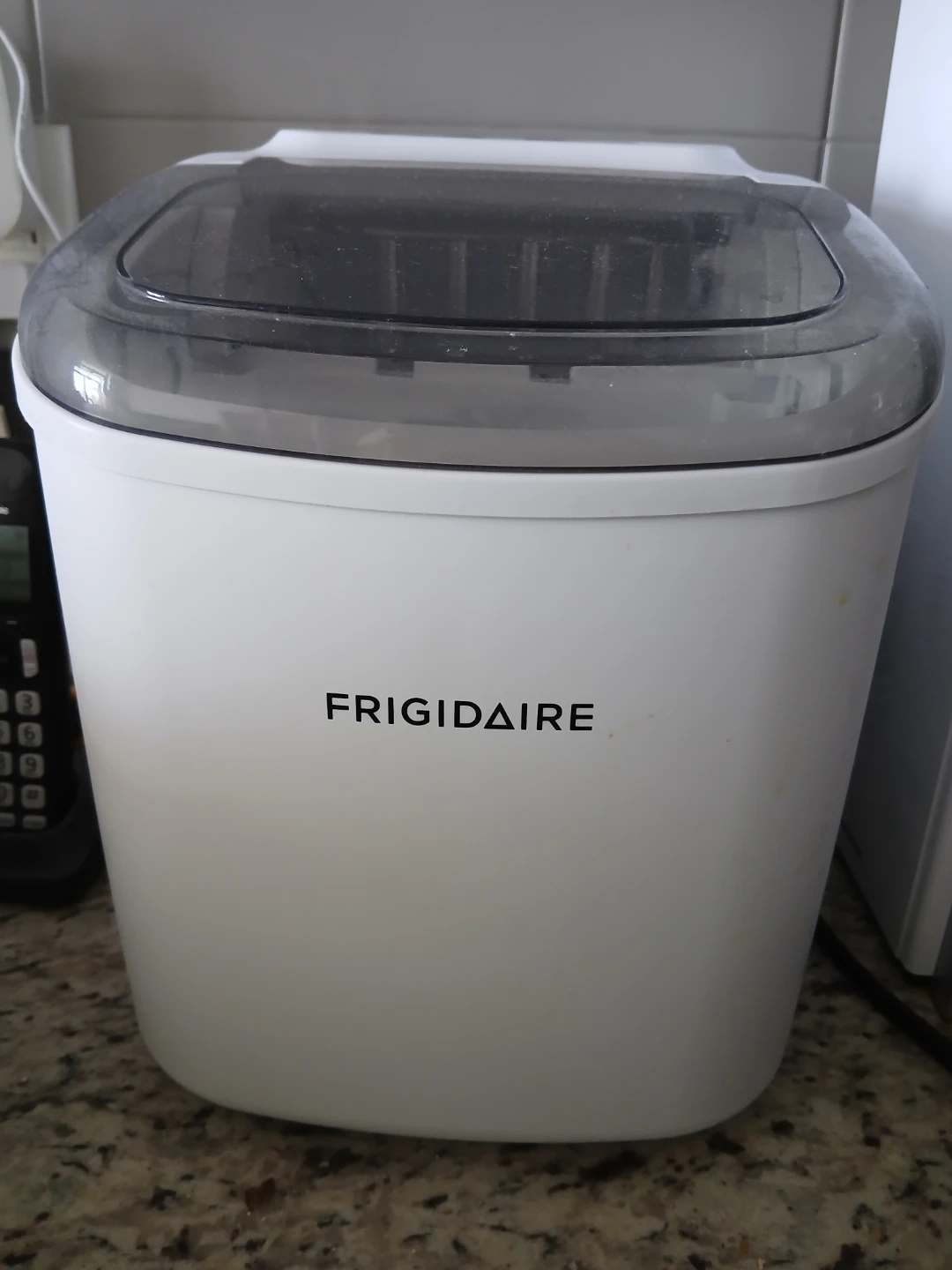 Frigidaire countertop Ice Maker
