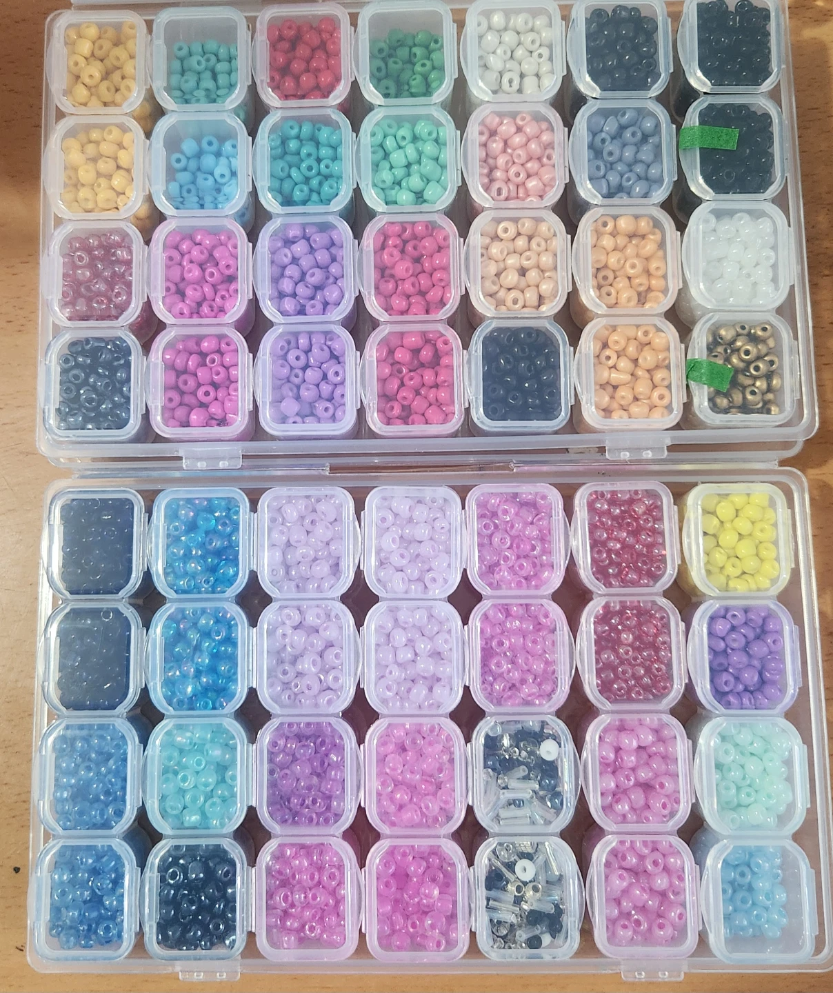 Bead loom with assorted beads - photo 5