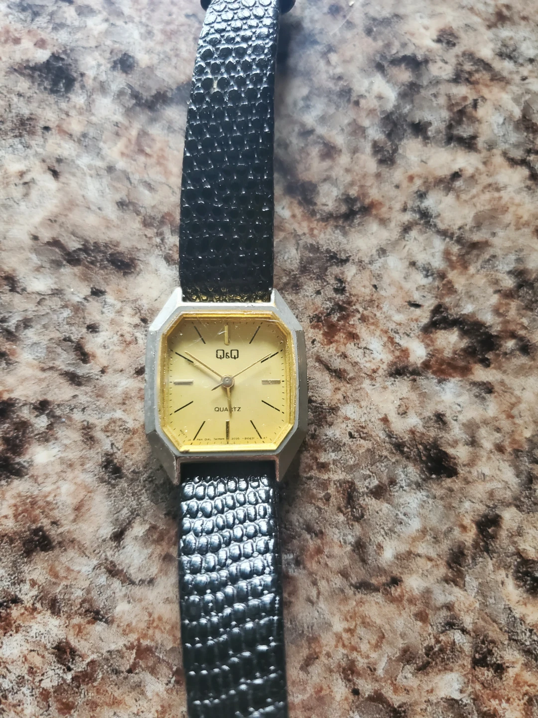 Q&Q Quartz Watch with Black Faux Leather Band