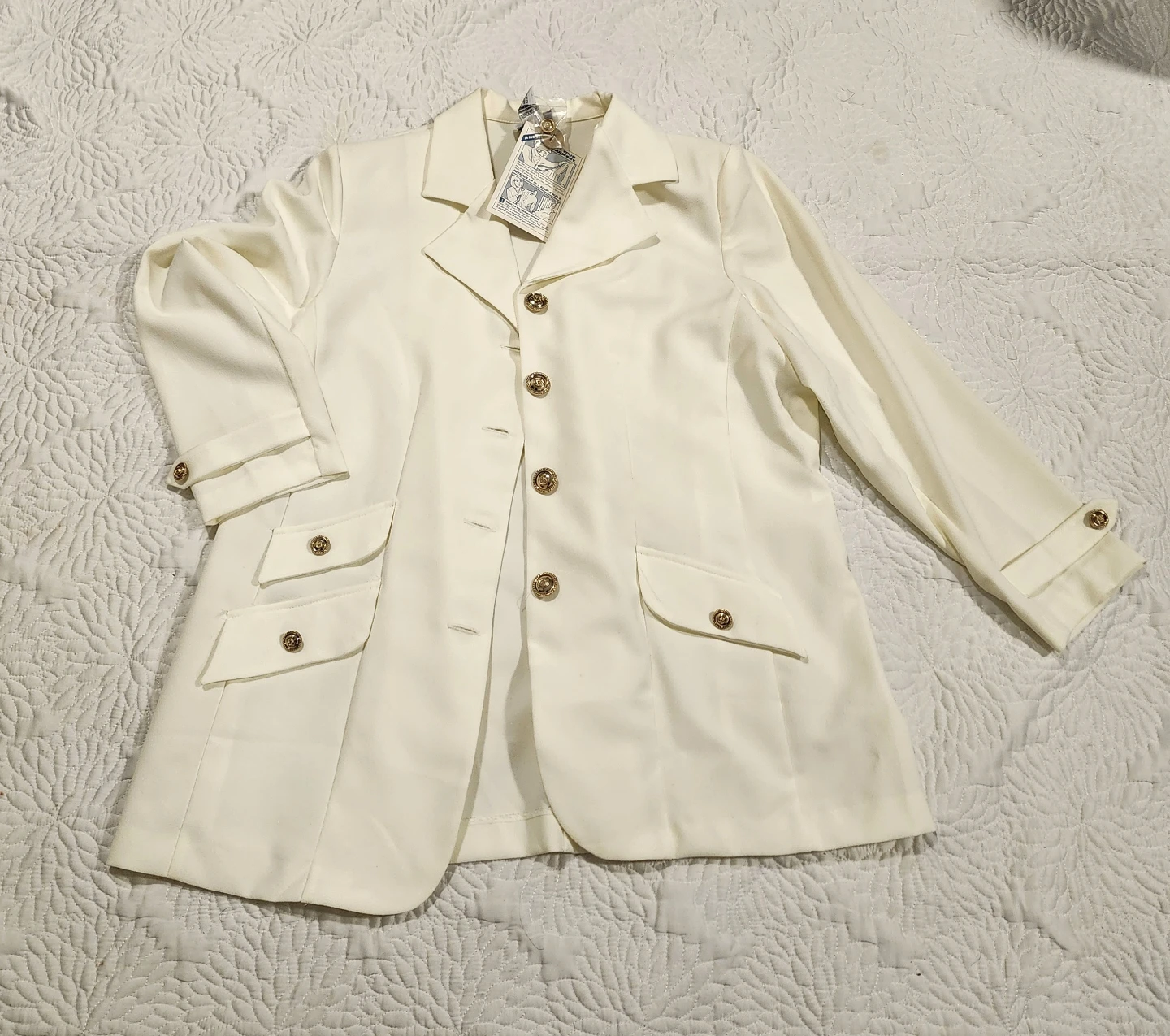Main Street Classics Cream Blazer - photo 4