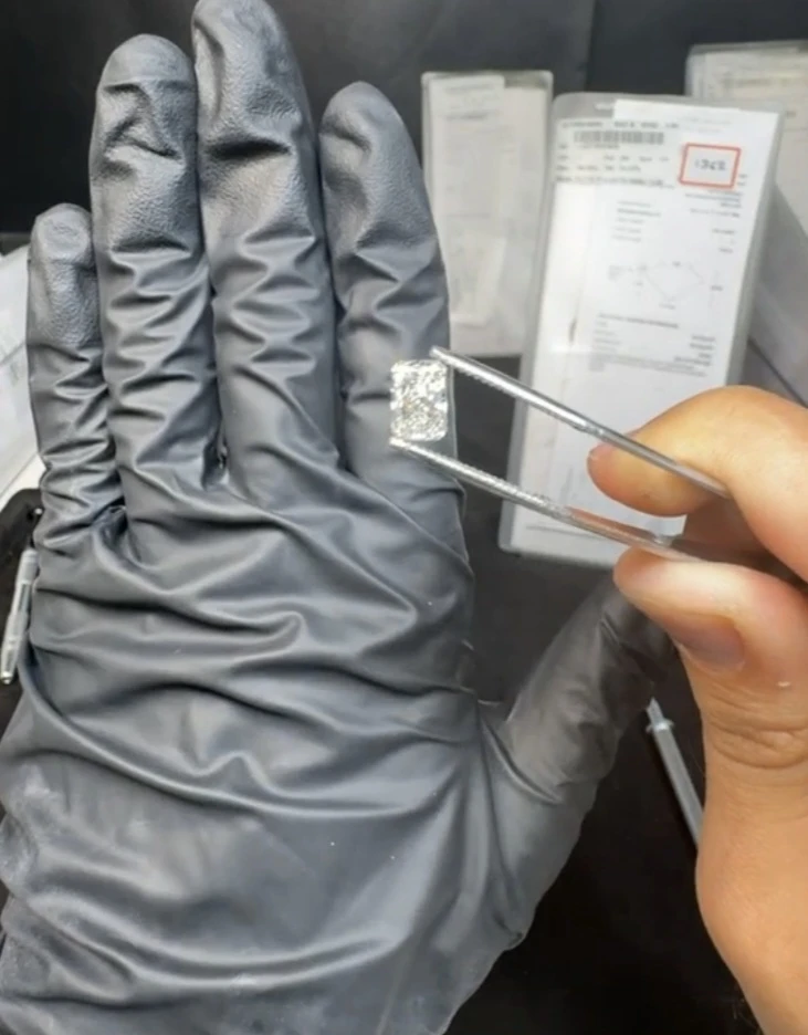 1.54ct Lab-Grown Radiant Cut Diamond (IGI Certified) ✨ - photo 2