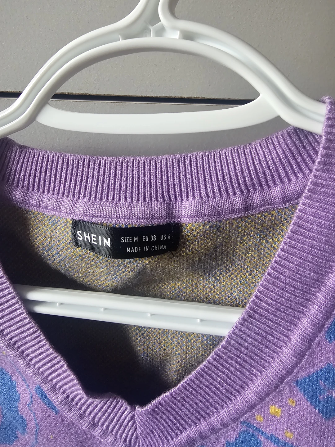 SHEIN Purple Floral V-Neck Sweater Vest Size Medium - photo 3