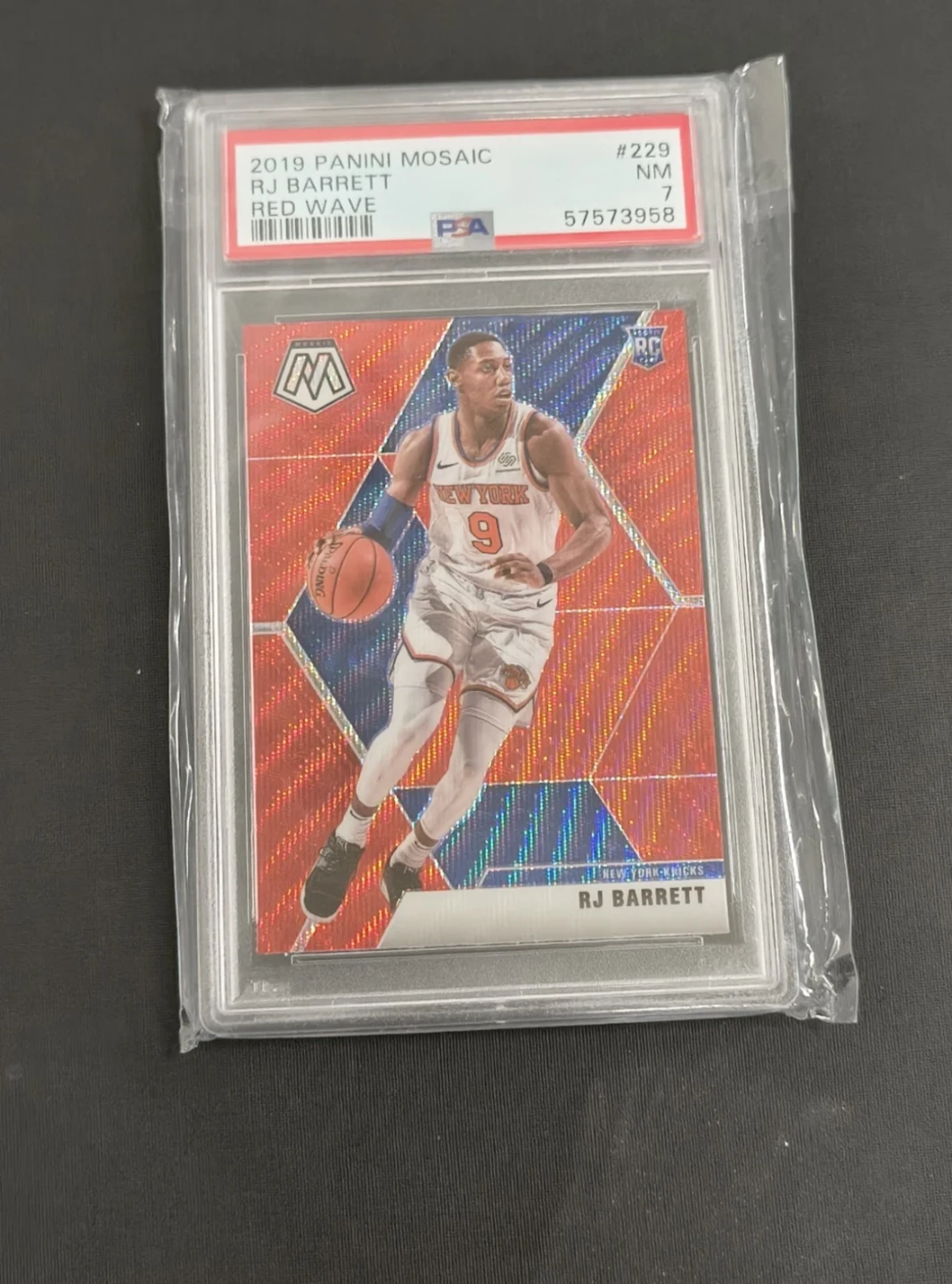 2019 Panini #229 RJ BARRETT  Knicks Rookie RC Red Wave PSA 7