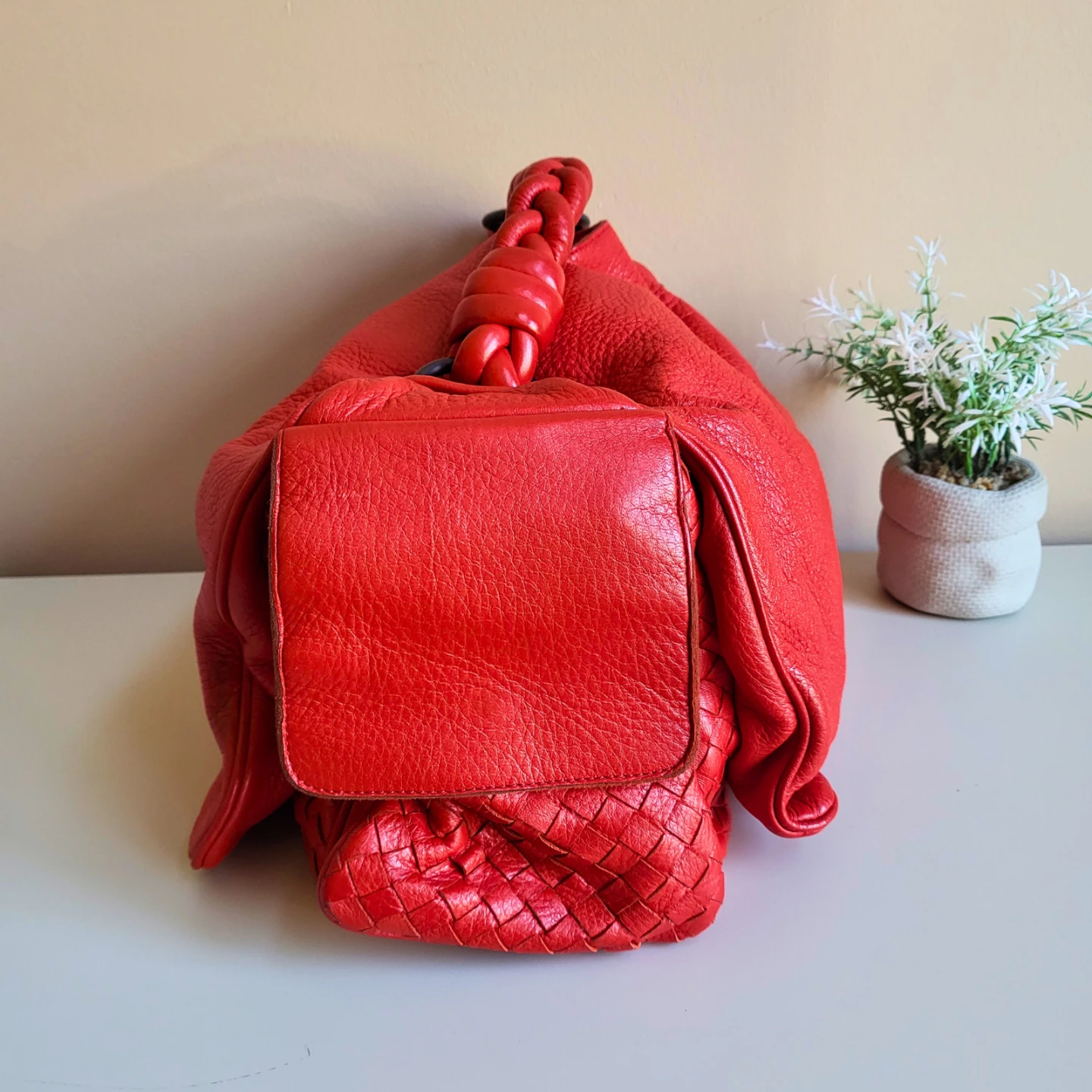 Pre-Loved Bottega Veneta Cervo Cocker Hobo Purse! 👜 - photo 2