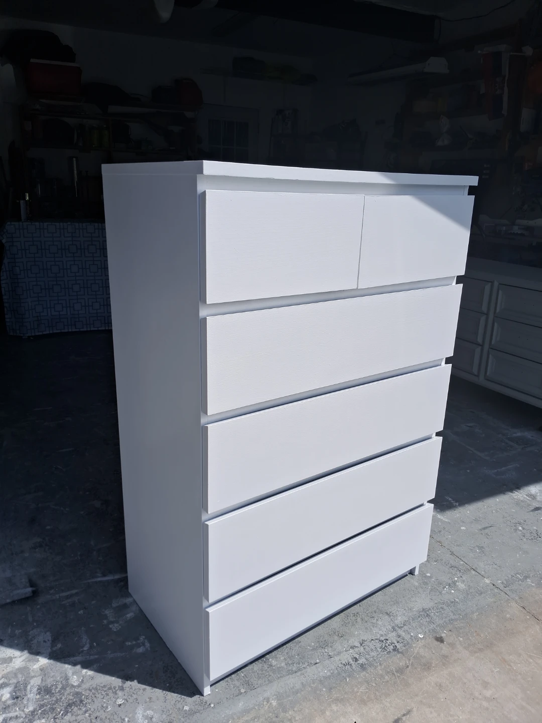 White 6-Drawer Dresser - photo 2