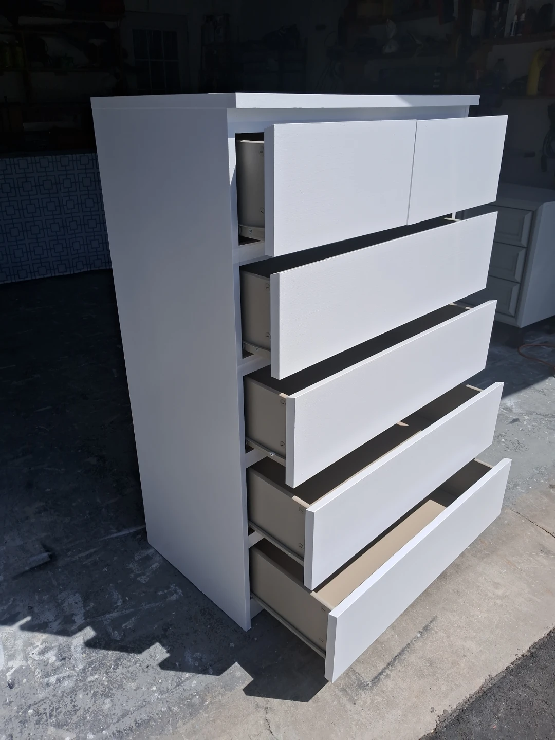 White 6-Drawer Dresser - photo 4