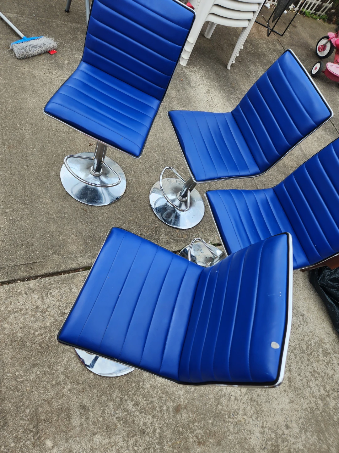 Set of 4 Blue Faux Leather adjustable Bar Stools - photo 3