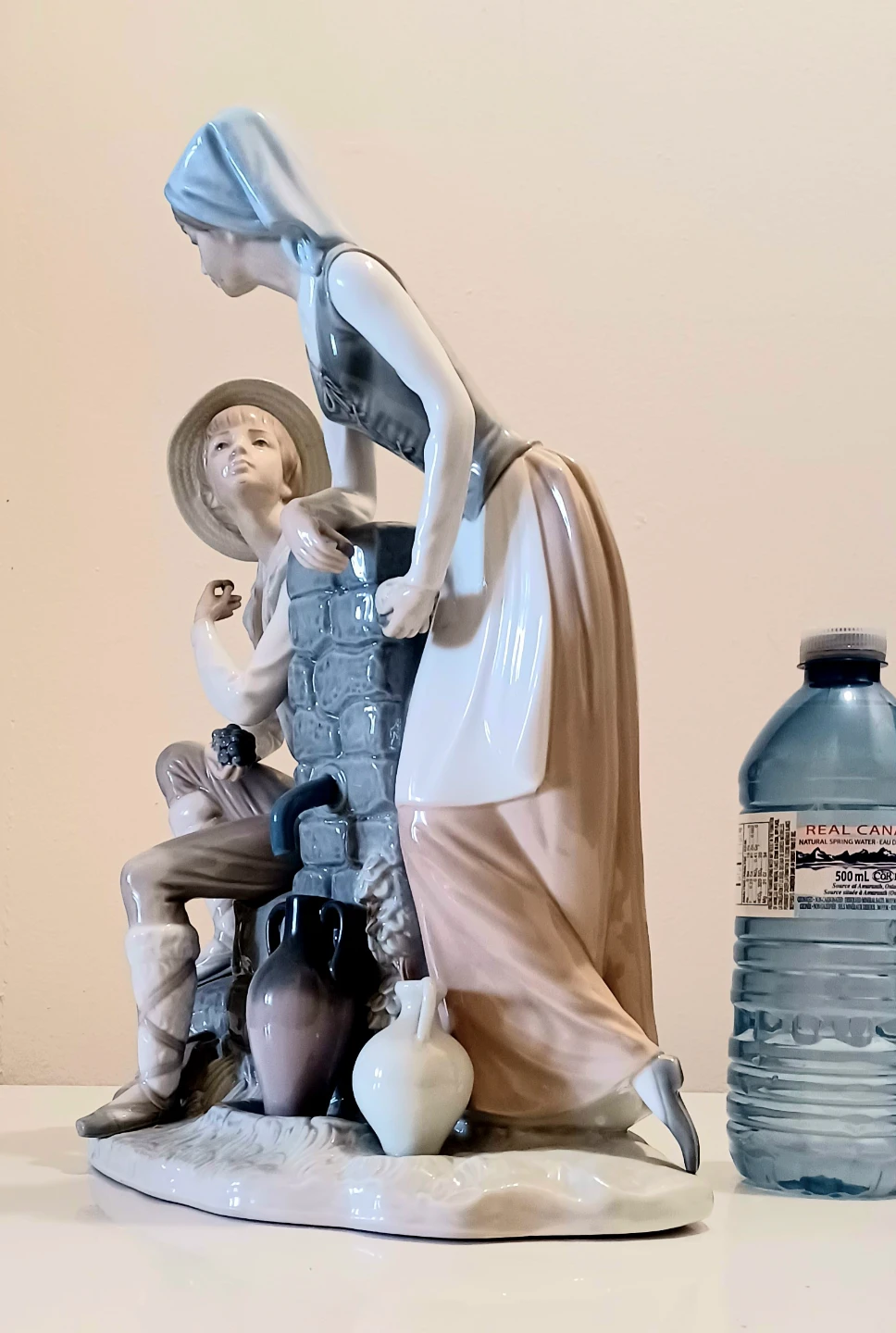 Vtg. Tall Handmade Lladro Large Grape Tasters Statue - photo 2