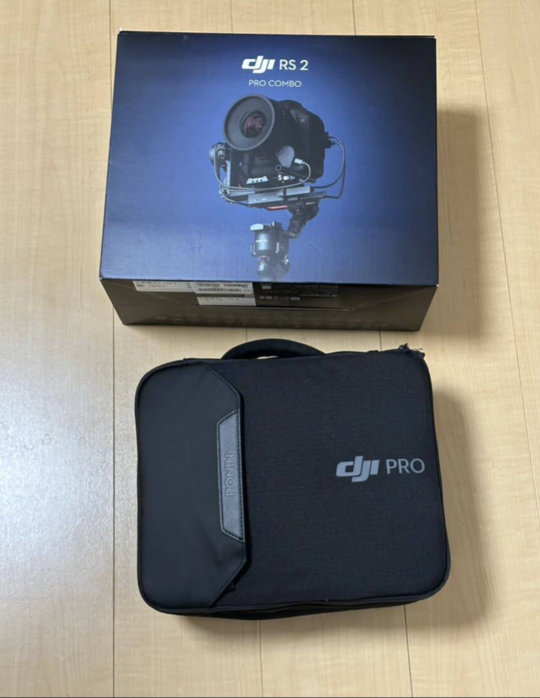 DJI RS 2 Pro Combo Gimbal Stabilizer