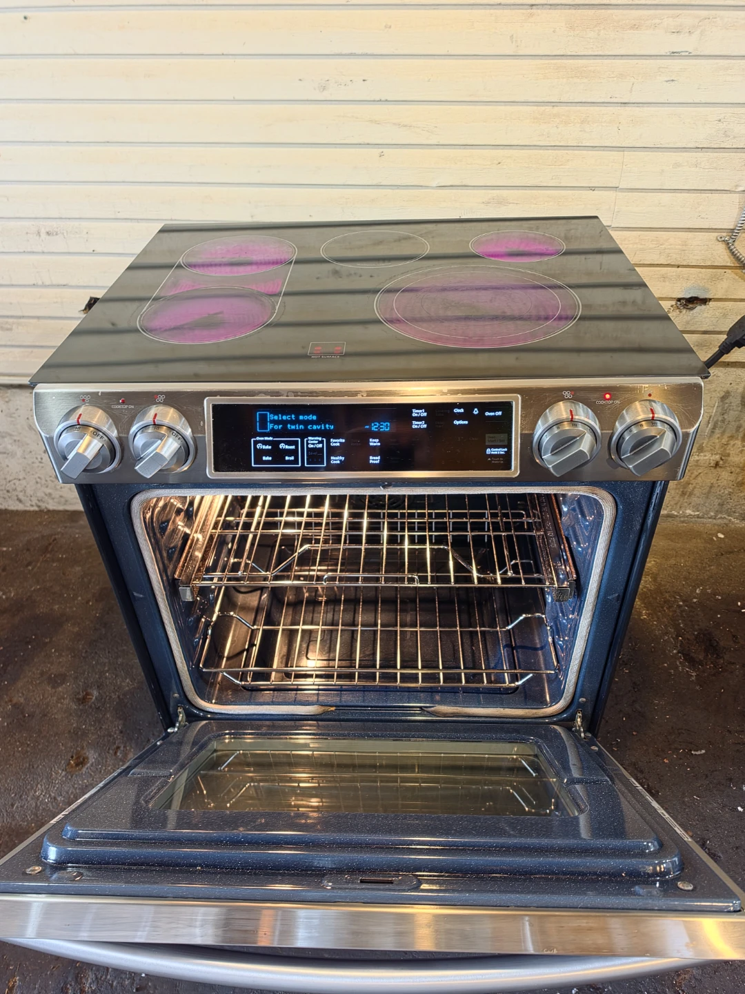 ​Samsung Slide-In -Flex Duo Double Oven – Delivery Available!