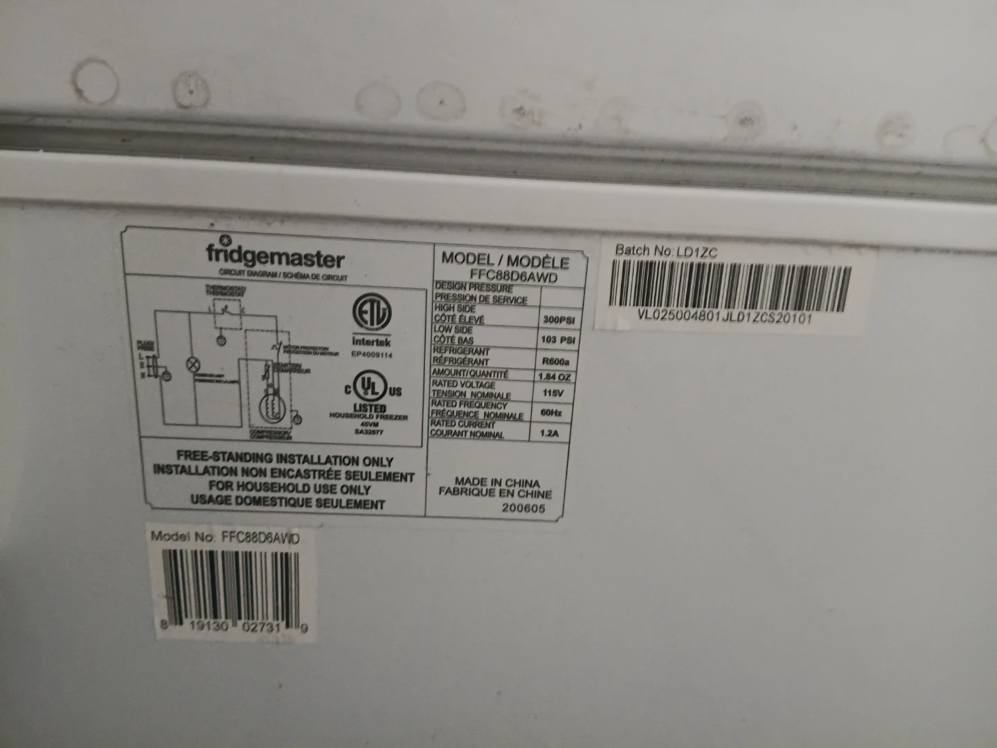 Frigidaire Chest Freezer FFC8806AW - photo 5