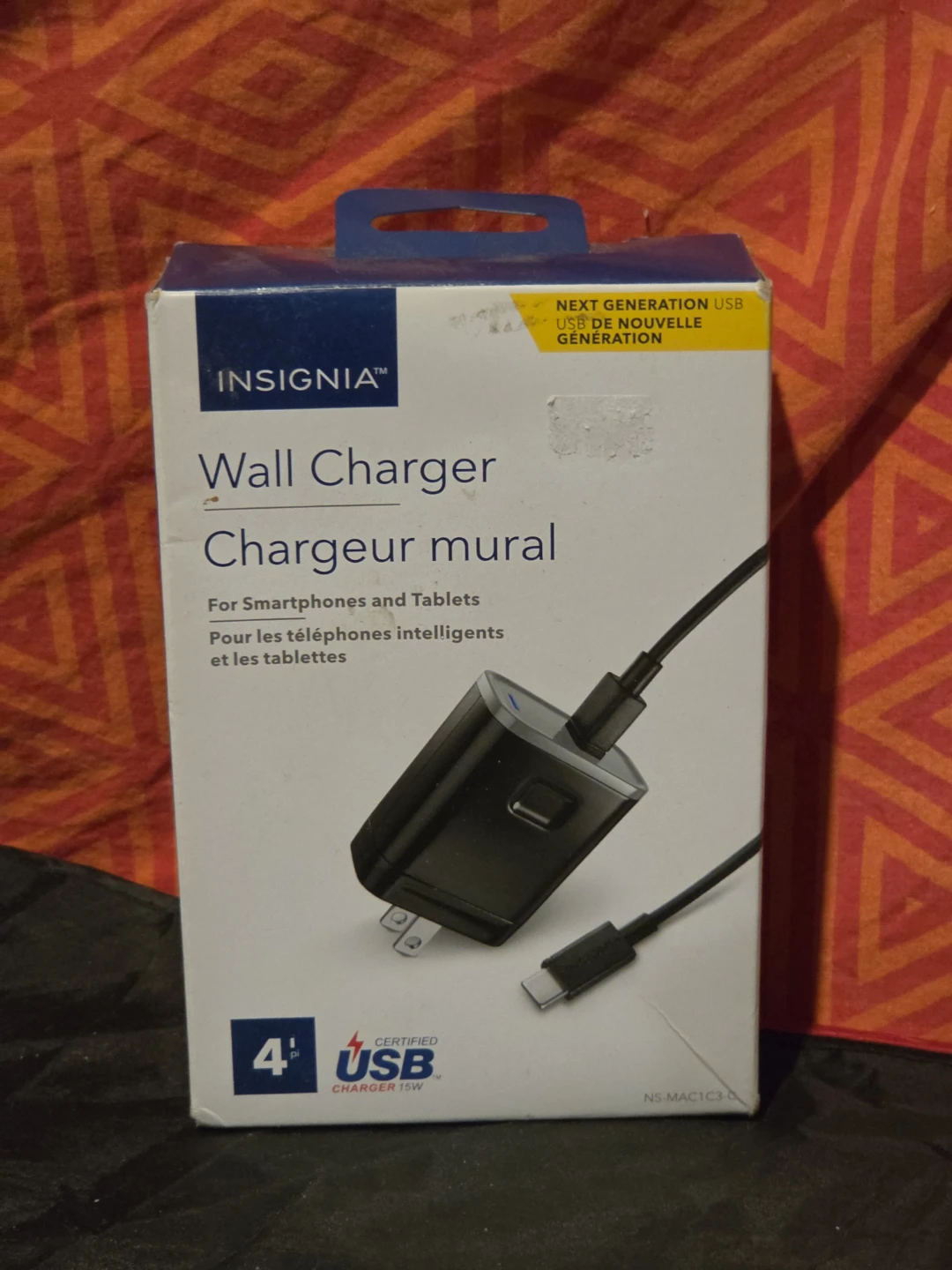 Insignia Wall Charger with USB-C Cable