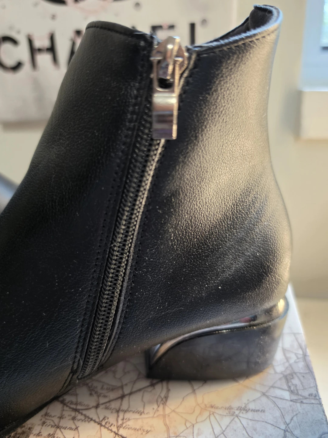 Black Ankle Boots Size 36 - photo 3