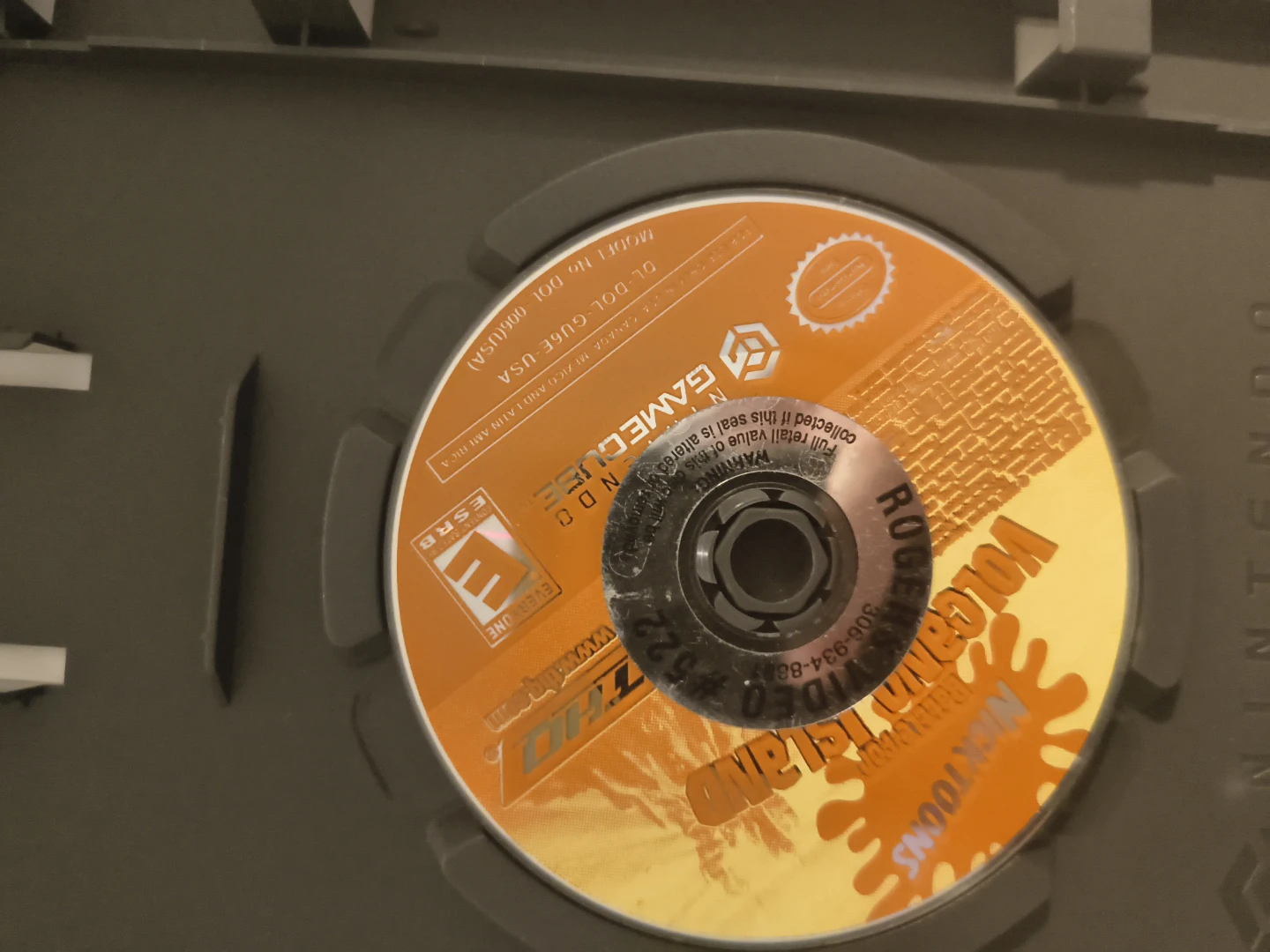 Nicktoons: Battle for Volcano Island GameCube Game - photo 2