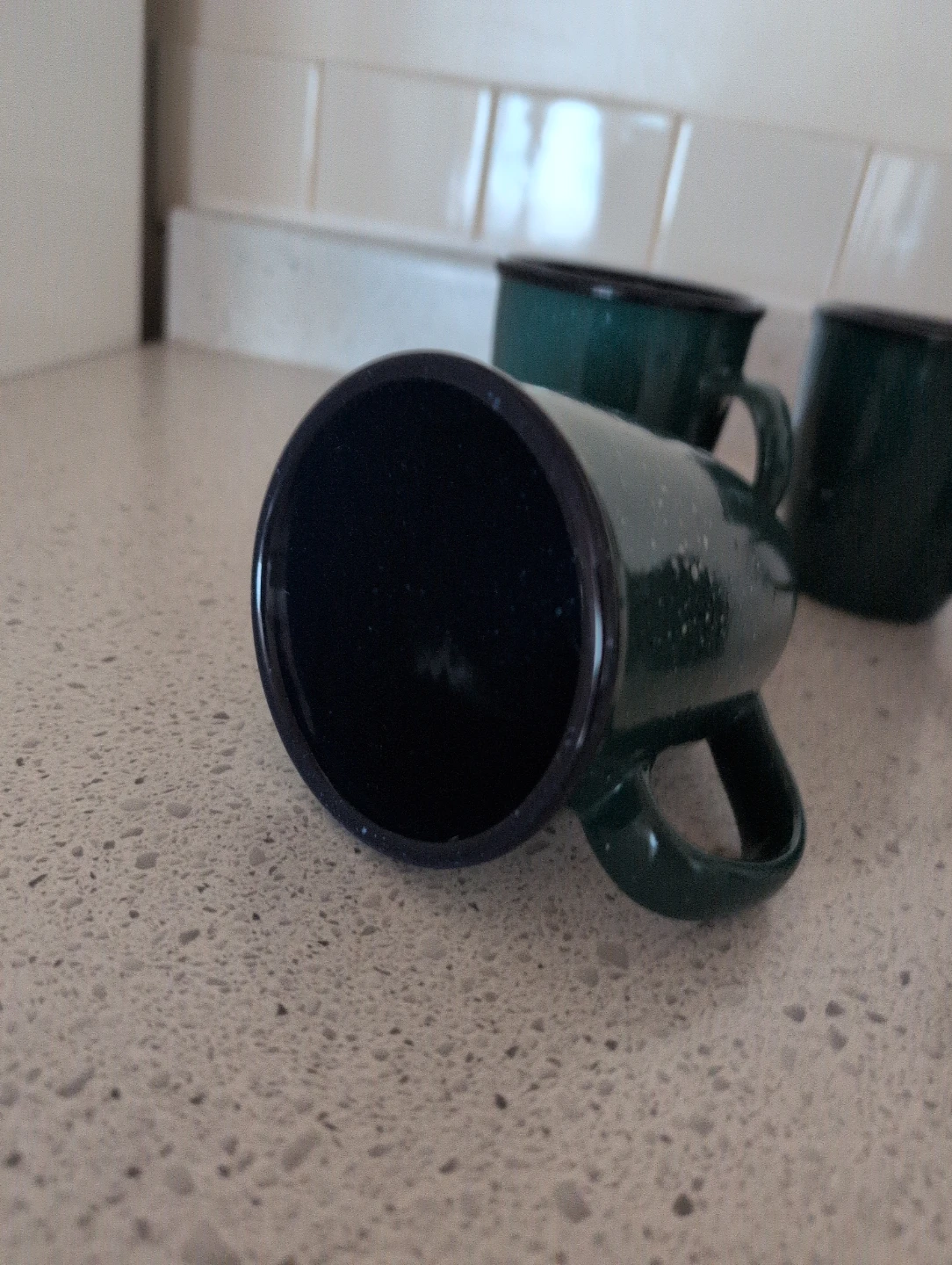 Set of 4 Dark Green Speckled Mugs - photo 2