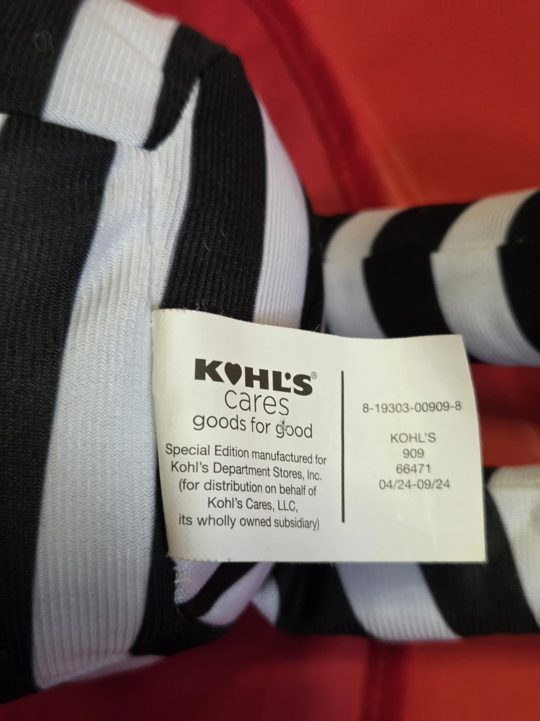 Kohl's Cares Olivia Pig Plush Toy - photo 5