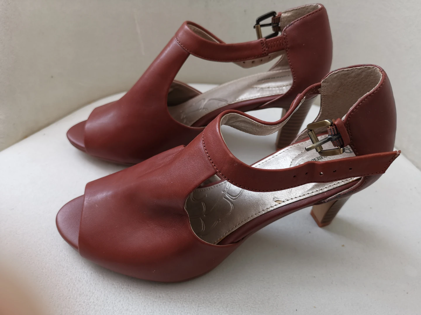 Gianni Bernini Women's Dark Brown Heels Size 6M