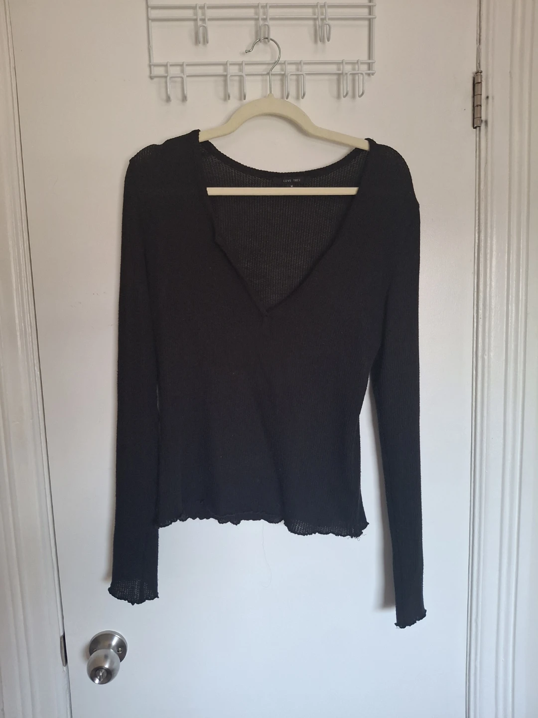 Love Tree Black Long Sleeve Top Size M