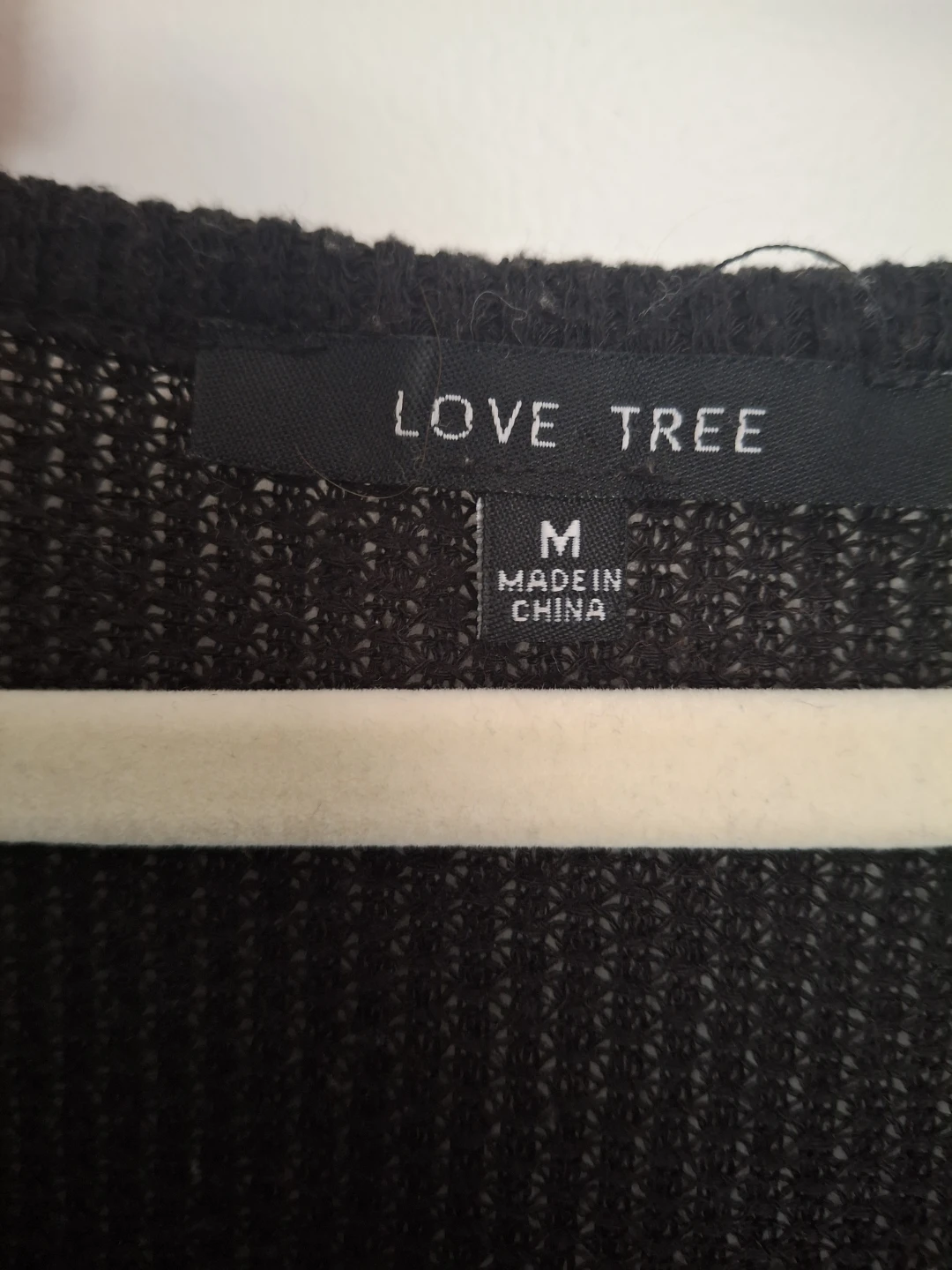 Love Tree Black Long Sleeve Top Size M - photo 2