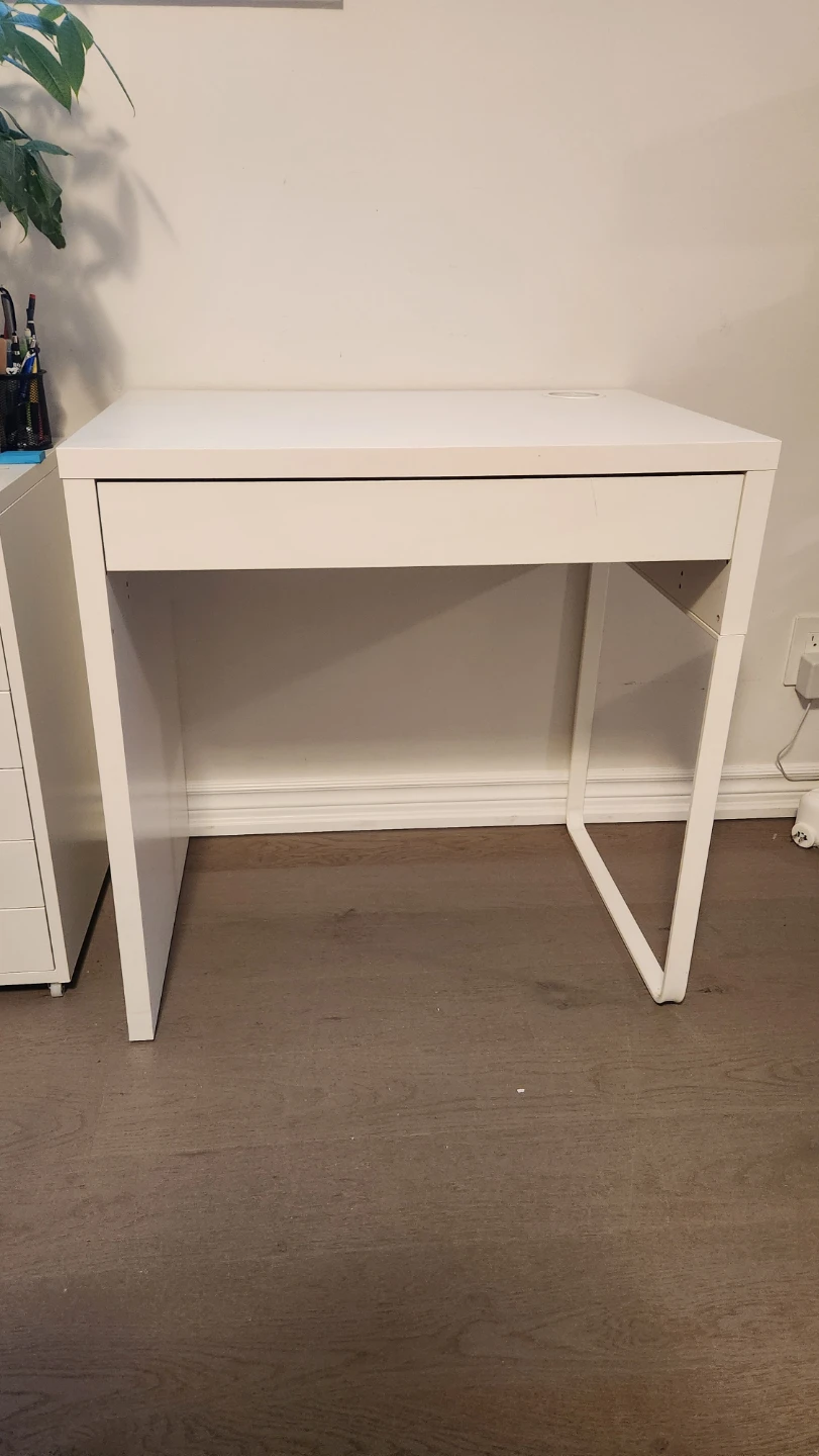 White Desk with Drawer