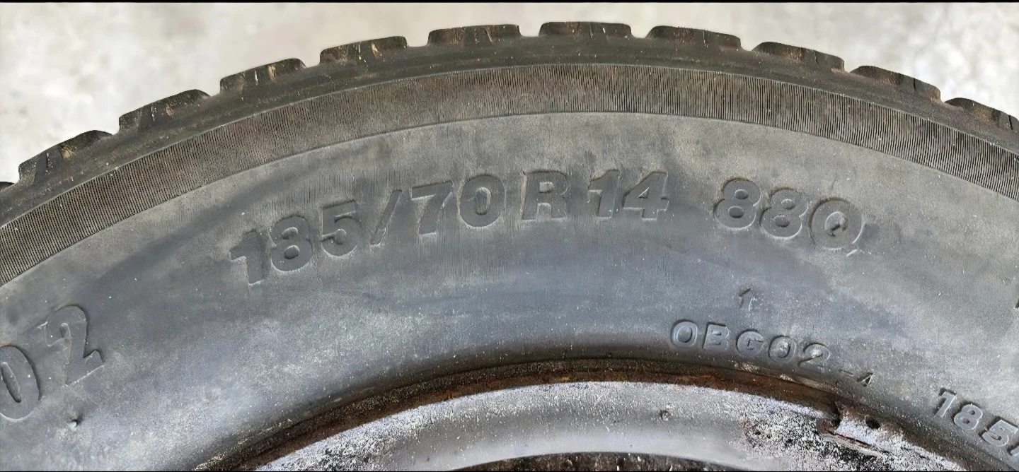 Set of 4 Winter Tires 185/70R14 - photo 2