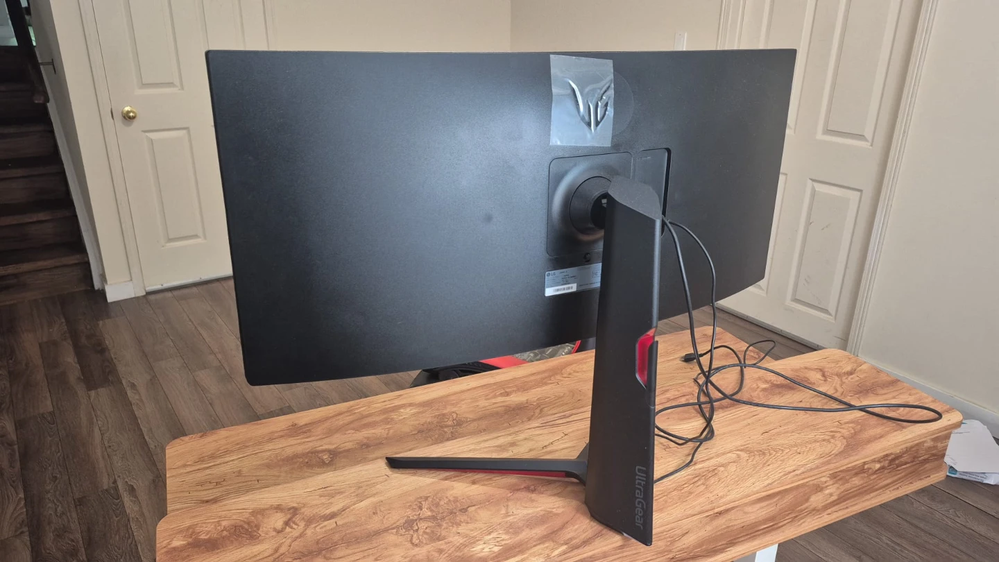 LG 34GP63A-B Ultrawide Gaming Monitor - photo 3