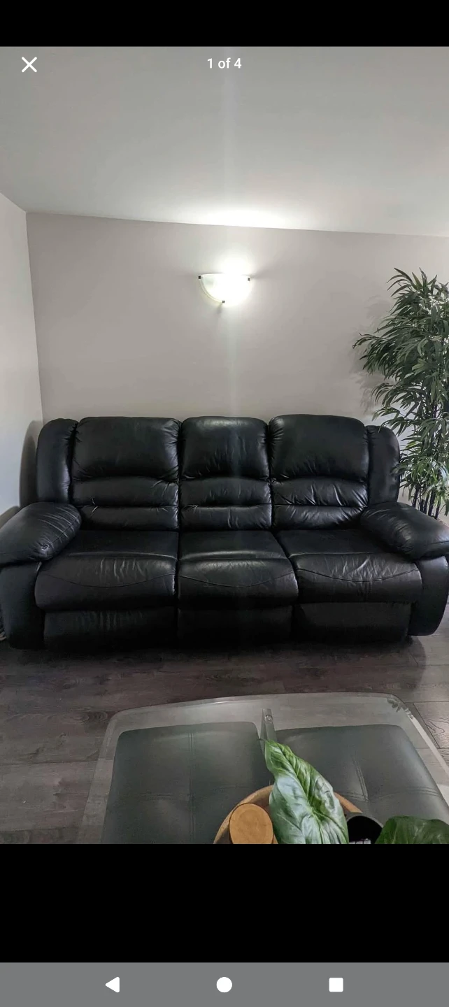 Black Leather 3-Seater Reclining Sofa