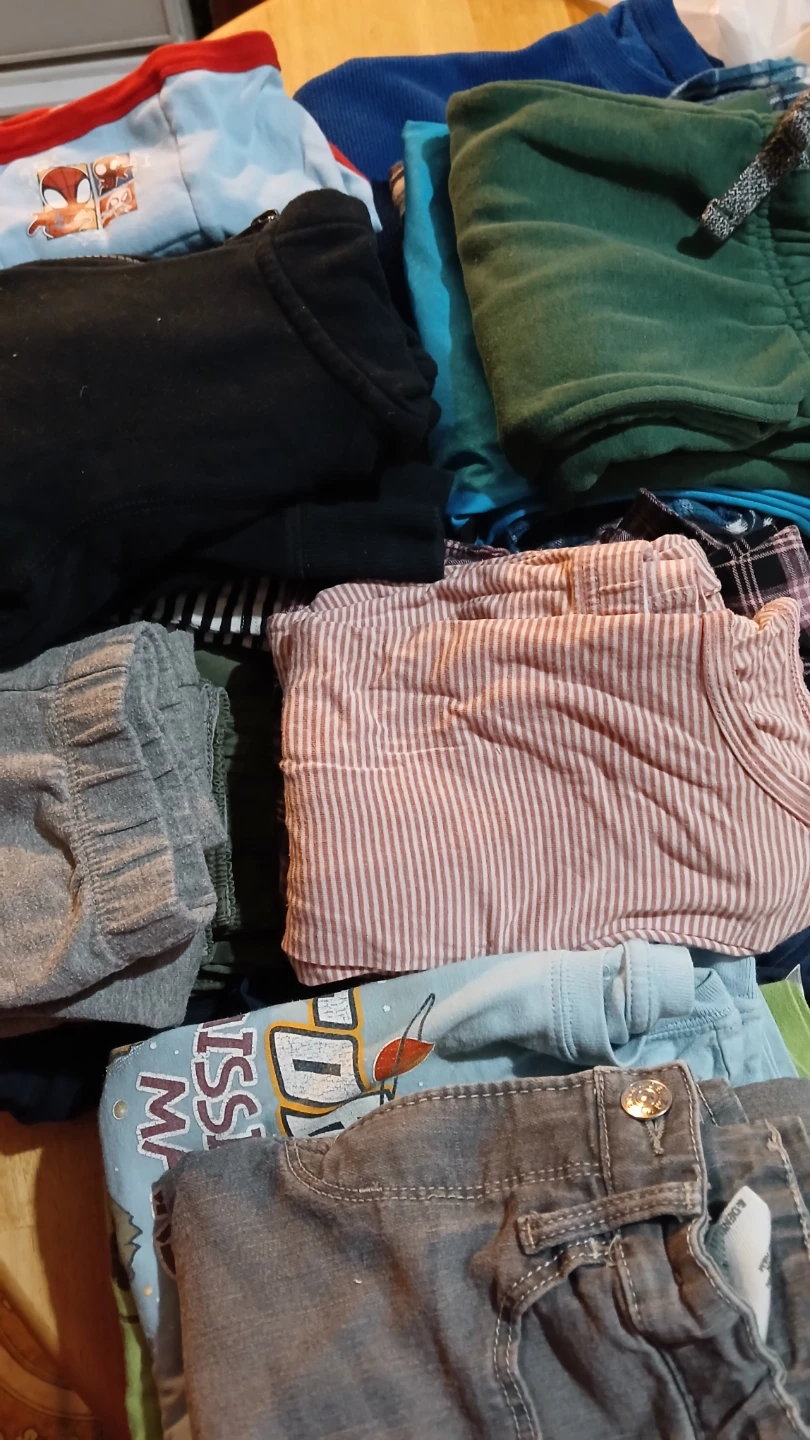 Bag of toddler clothes for $10.00 - photo 2