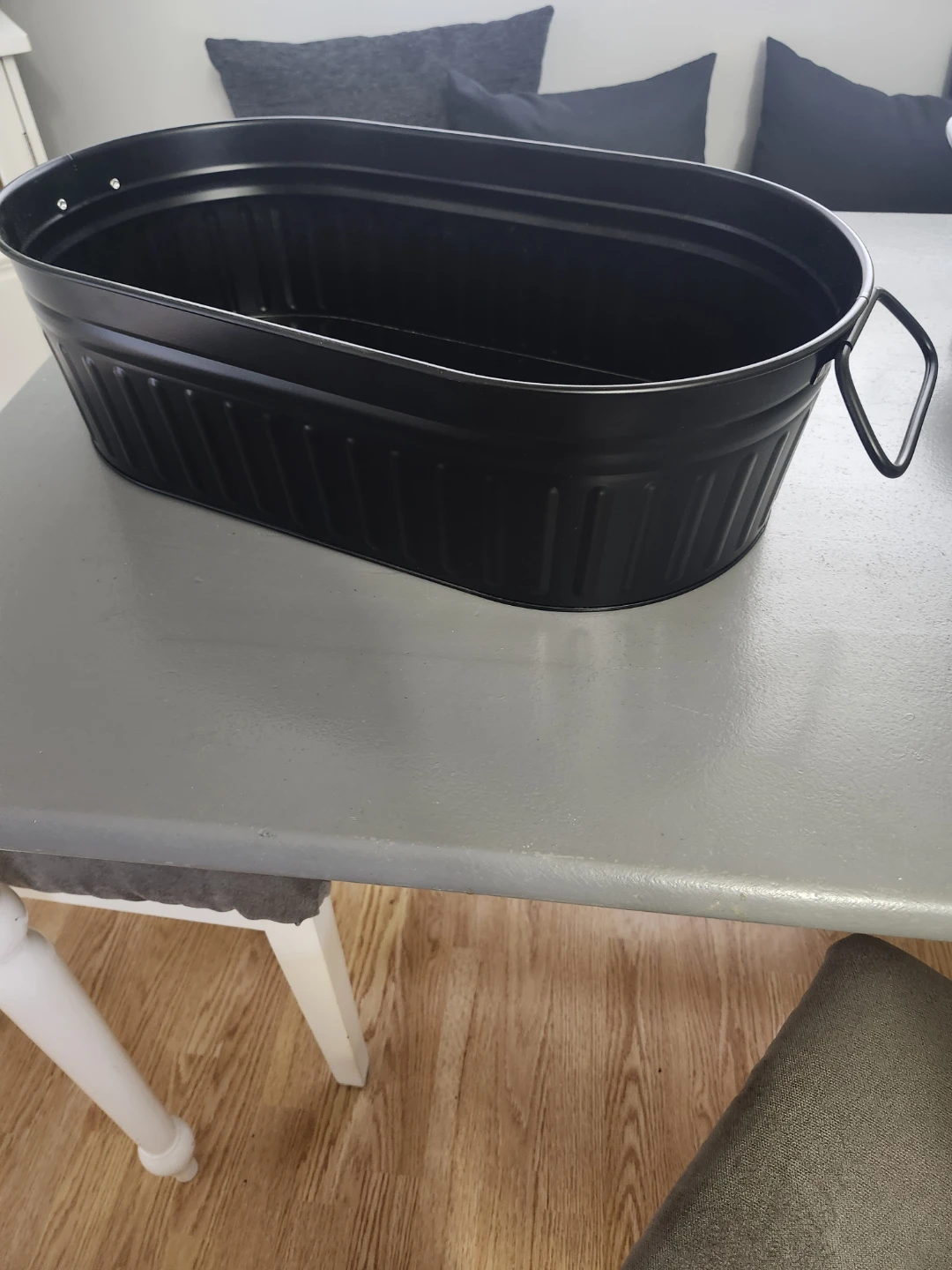 Black Oval Metal Tub - photo 2
