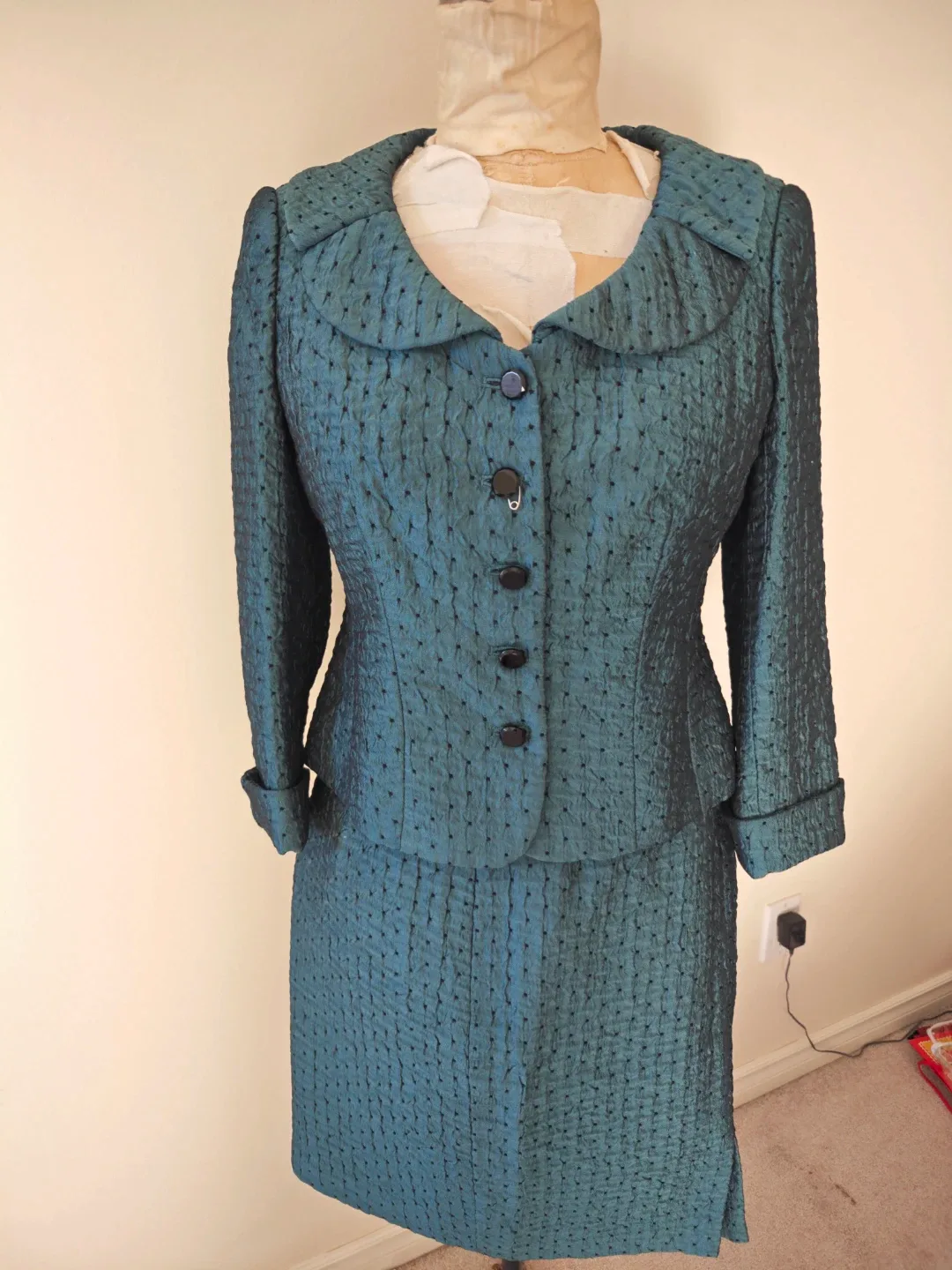 Women's Two-Piece Suit Set - photo 4