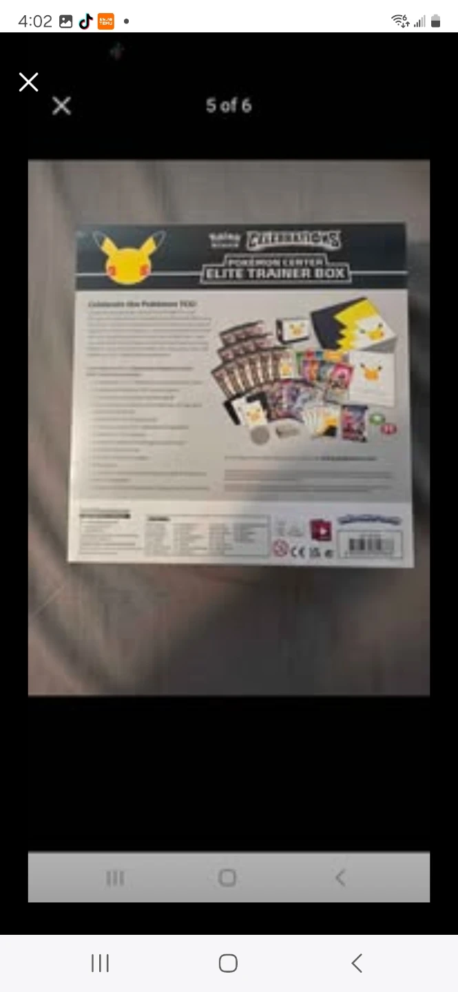 Pokémon Center Celebrations Elite Trainer Box- - photo 3
