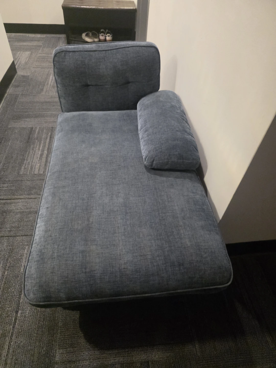 (FREE DELIVERY & SETUP) Gray Sectional Sofa with Chaise - photo 5
