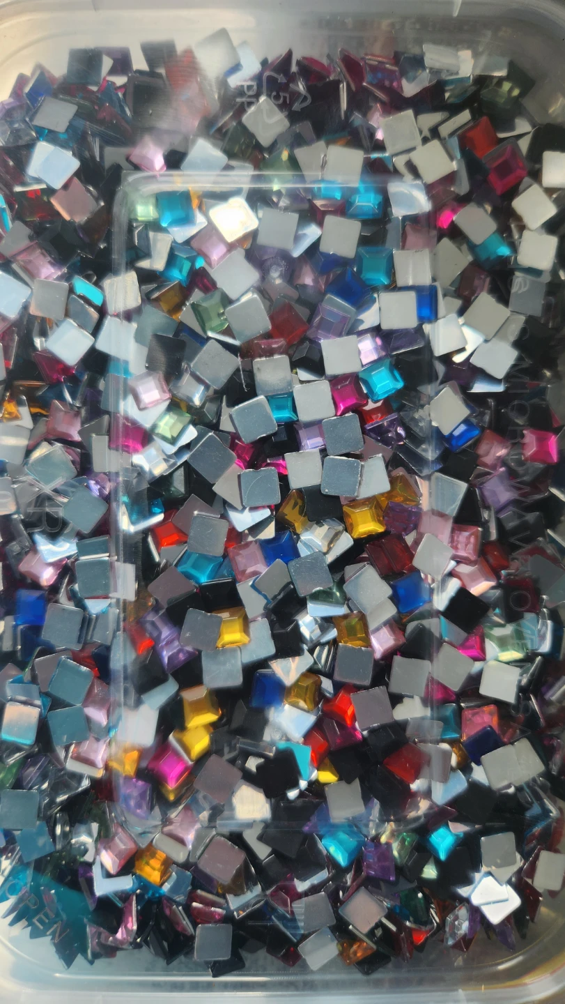 Mosaic Tiles Container
