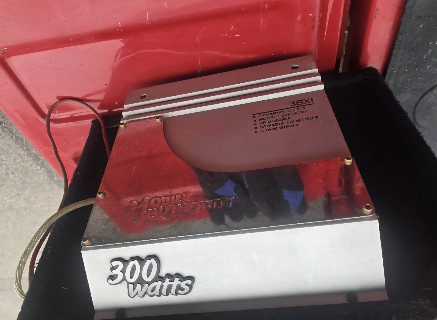 1990s Jensen Band Pass Subs with Amp - photo 4