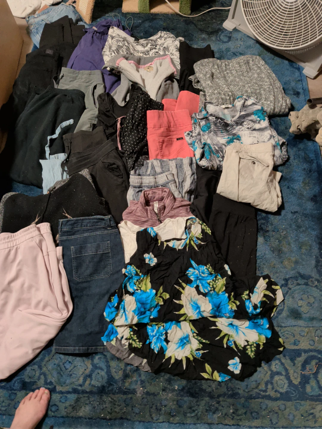 Assorted Women's Clothing Bundle - photo 3