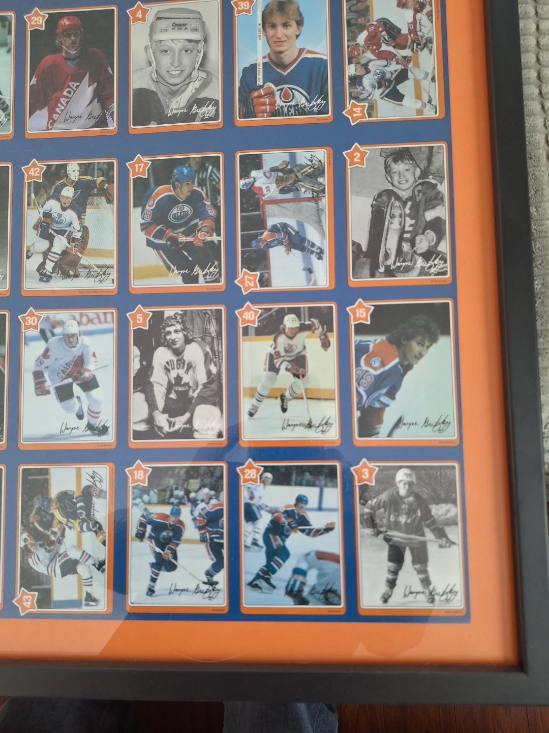 1982-83 Neilson Framed Wayne Gretzky Hockey Card Uncut - photo 5