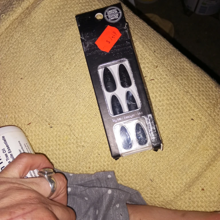 Limited Edition Black Press-On Nails