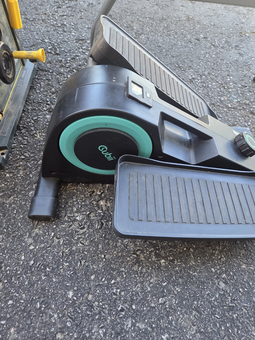 Cubií Under-Desk Elliptical