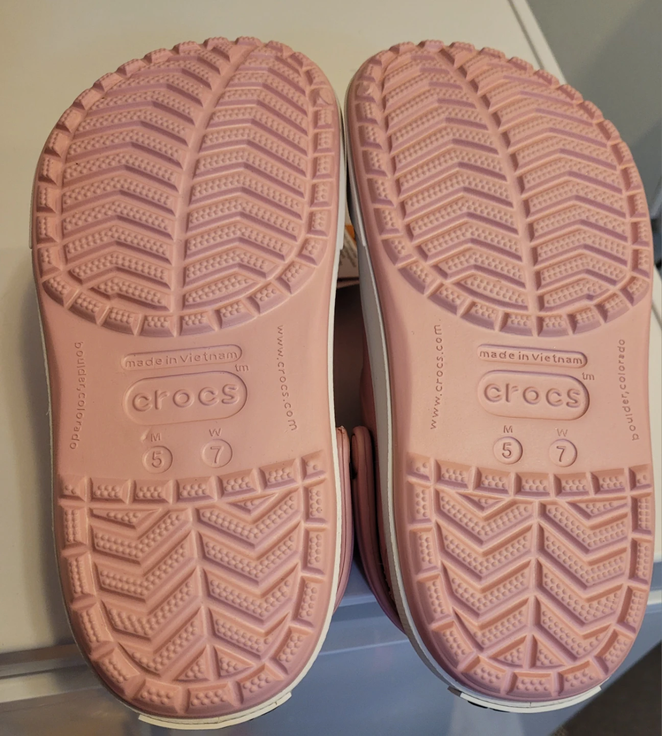 Crocs Crocband II Pink Clogs Women's Size 7 - photo 3