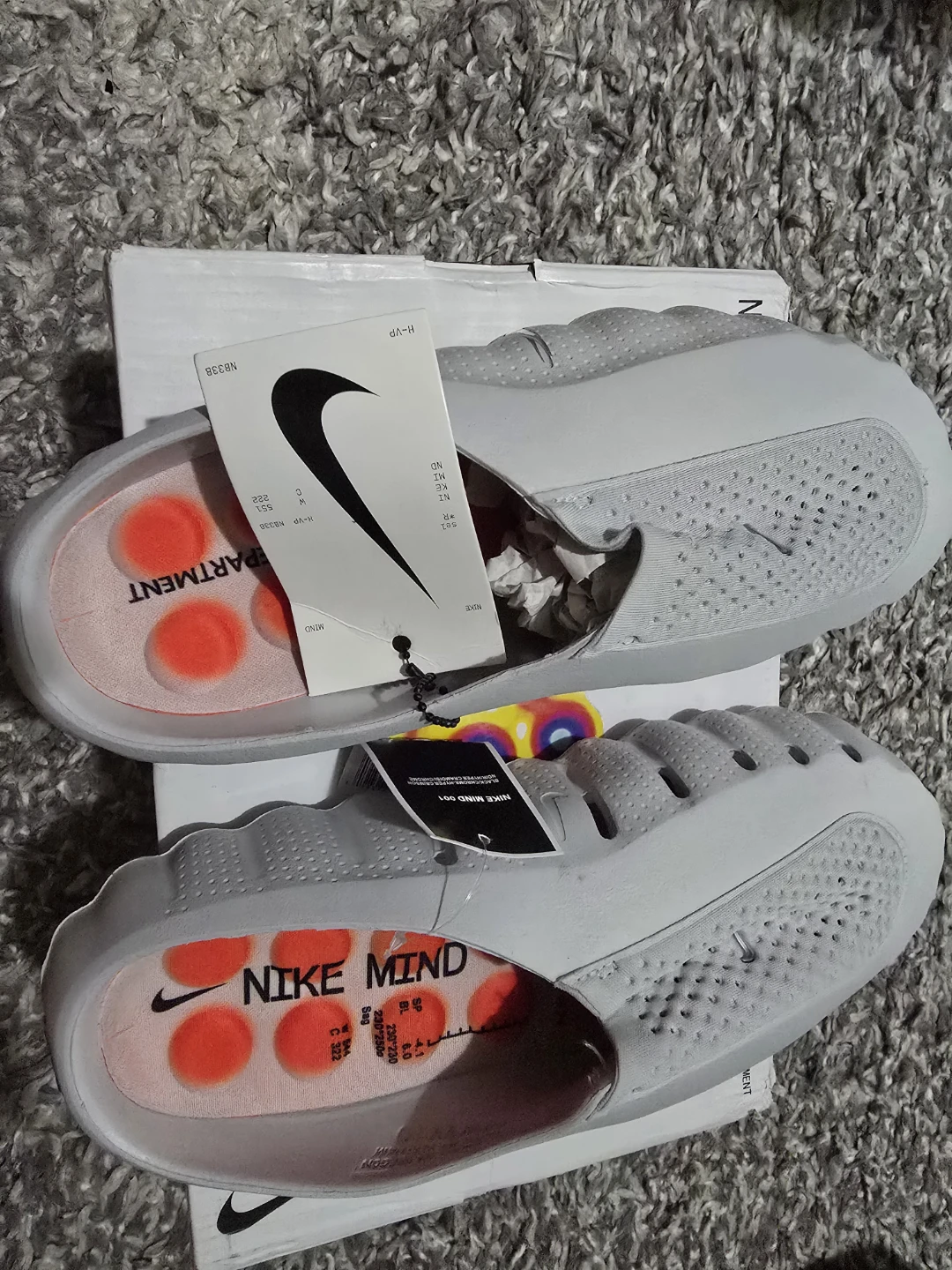 Nike Mind 001 gray Sandals