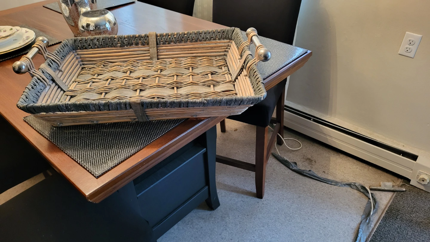 Woven serving tray with handles - photo 3