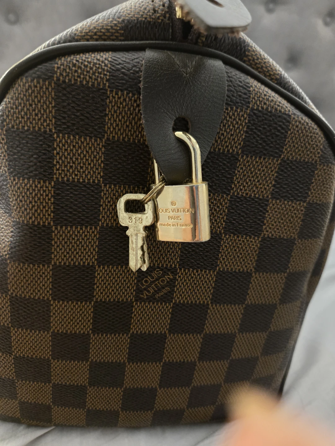 Louis Vuitton Speedy Damier Ebene Monogram Canvas Handbag - photo 4