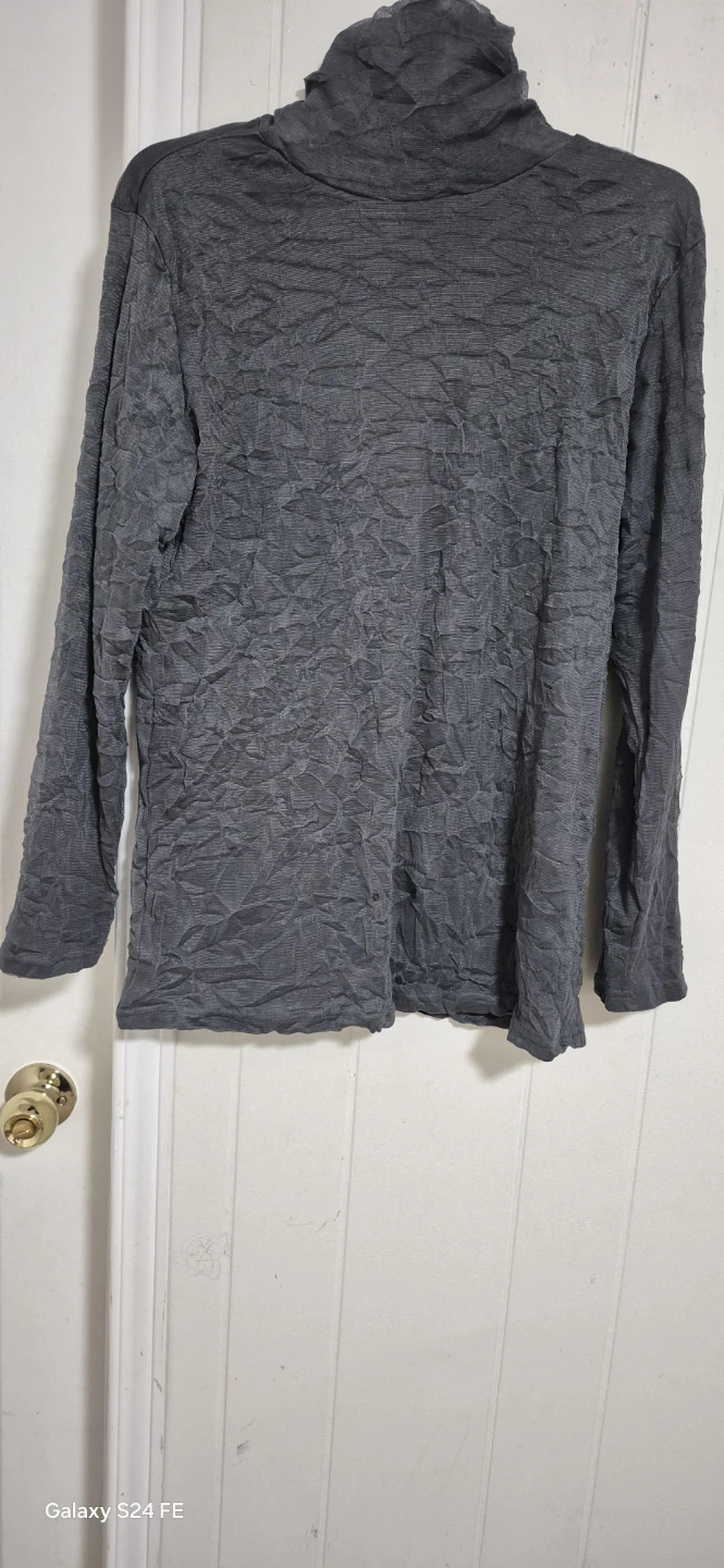 Women's Grey Textured Turtleneck Top - photo 3