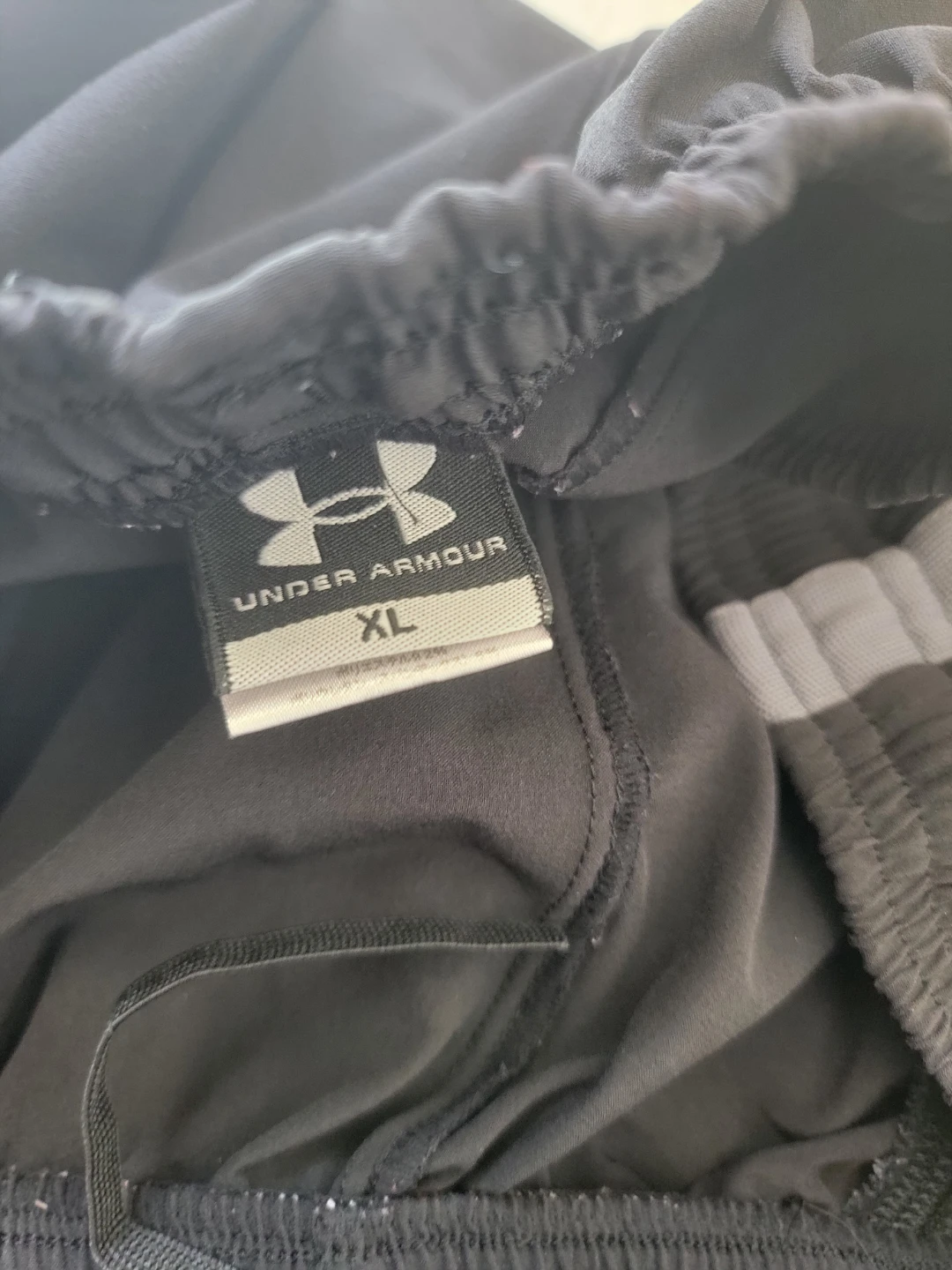 Under Armour Black Track Pants XL - photo 2